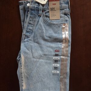 Levi's Women's "Shine Theory" Straight Leg Jeans 24x30 NWT